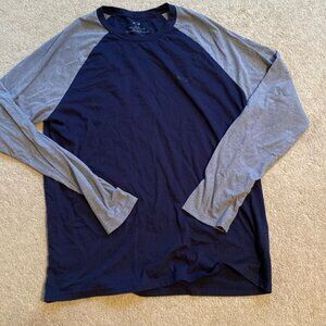 Oakley long sleeve tshirt
